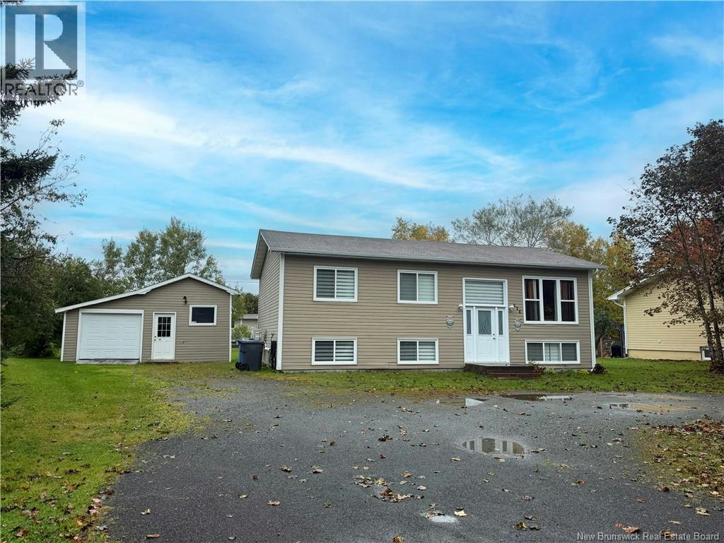 214 Maurice Crescent, Beresford, NB, E8K 1L4