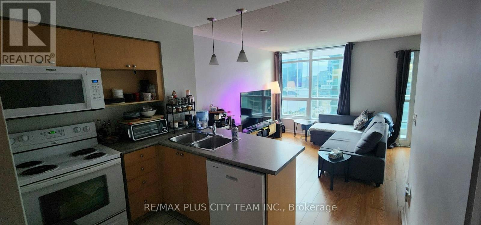 1314-18 Yonge Street, Toronto, ON, M5E 1R4 - 5