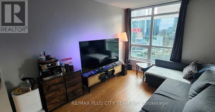 1314-18 Yonge Street, Toronto, ON, M5E 1R4 - 2