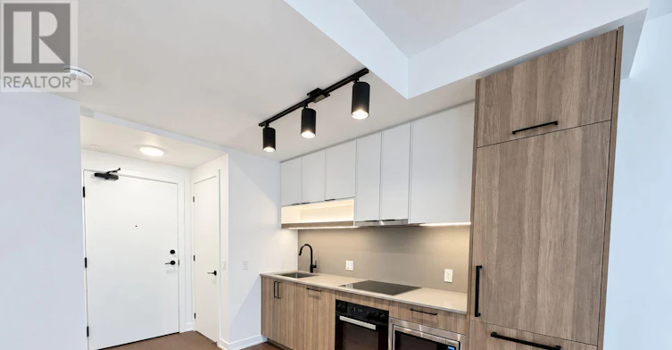 733-91 Montclair Avenue, Toronto, ON, M5P 0B1 - 6