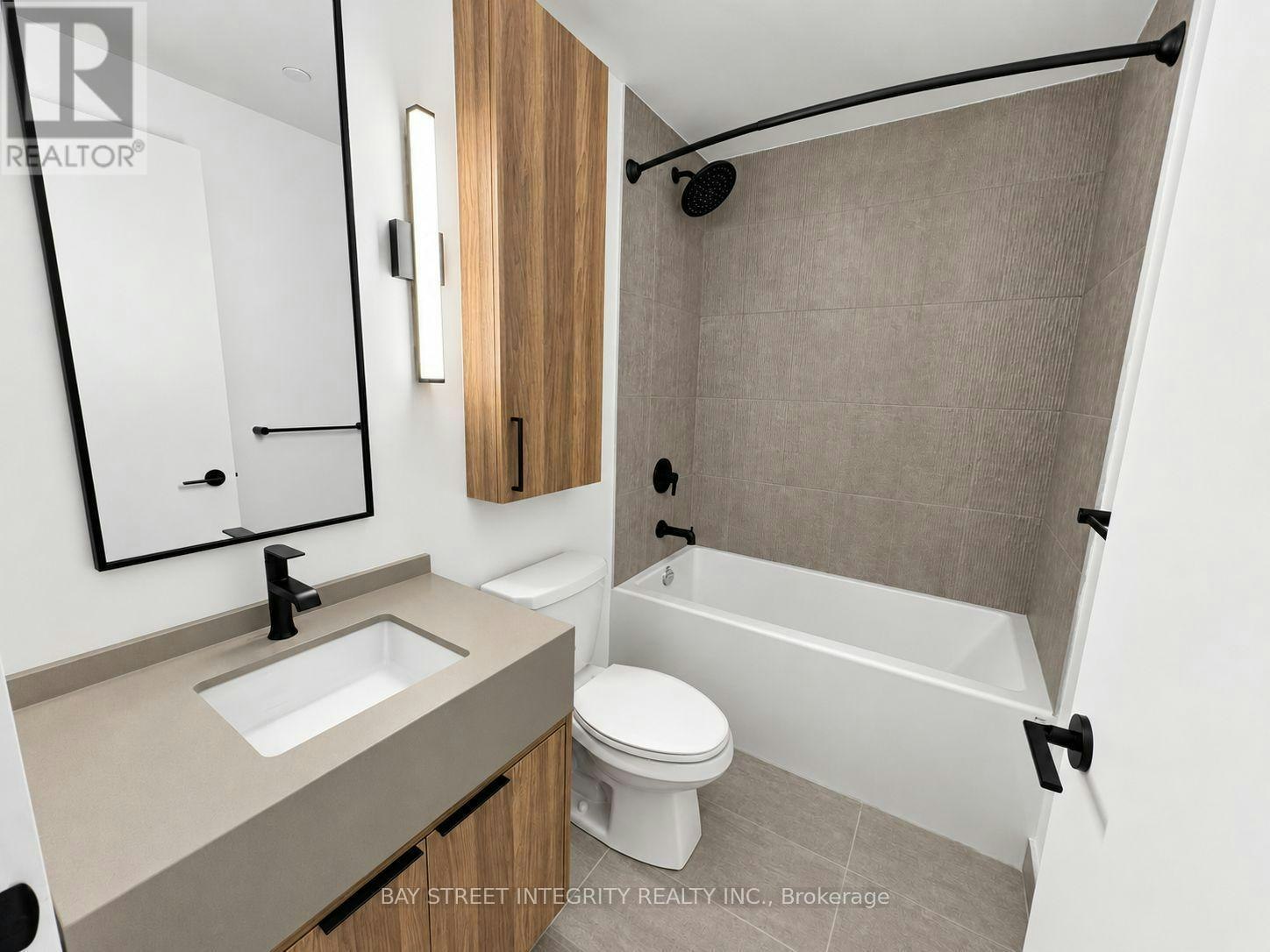 733-91 Montclair Avenue, Toronto, ON, M5P 0B1 - 15