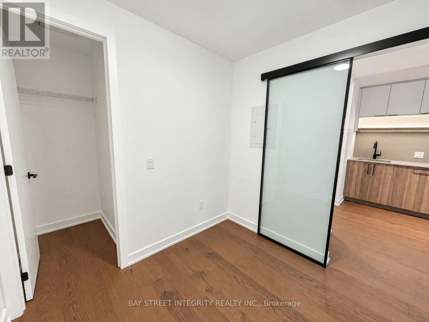 733-91 Montclair Avenue, Toronto, ON, M5P 0B1 - 13