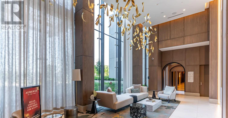 1810-30 Inn ON The Park Drive, Toronto, ON, M3C 0P7 - 4