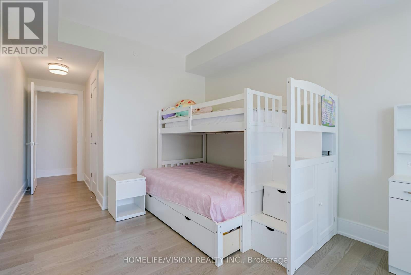 1810-30 Inn ON The Park Drive, Toronto, ON, M3C 0P7 - 38