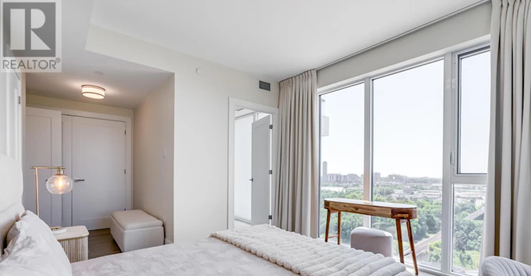 1810-30 Inn ON The Park Drive, Toronto, ON, M3C 0P7 - 25