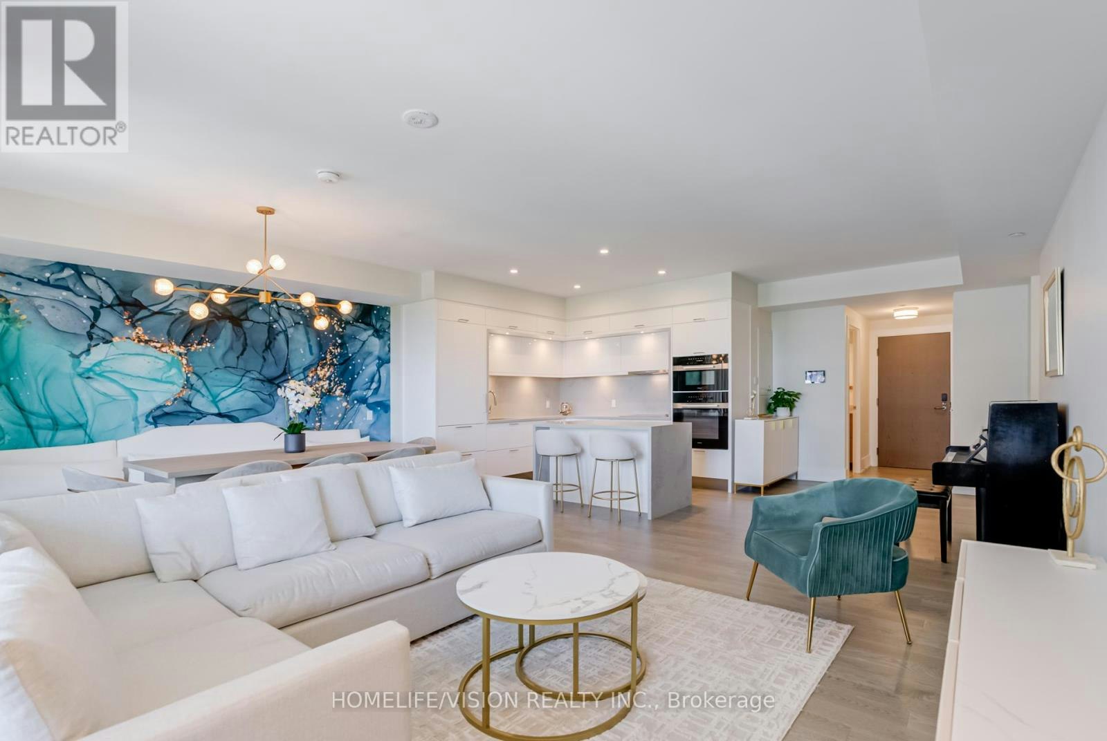 1810-30 Inn ON The Park Drive, Toronto, ON, M3C 0P7 - 10