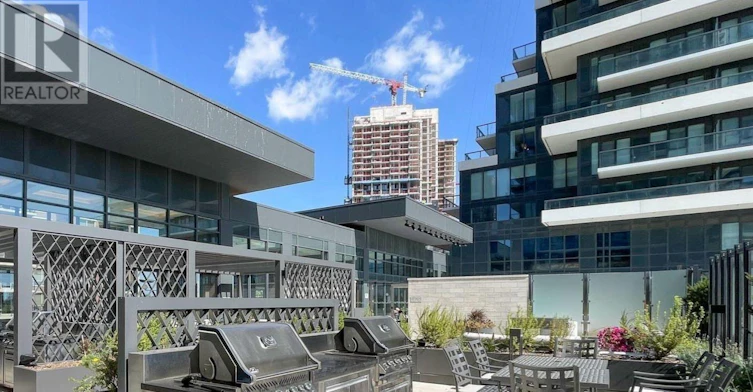 1810-30 Inn ON The Park Drive, Toronto, ON, M3C 0P7 - 47