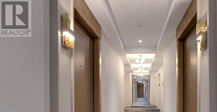 1810-30 Inn ON The Park Drive, Toronto, ON, M3C 0P7 - 6