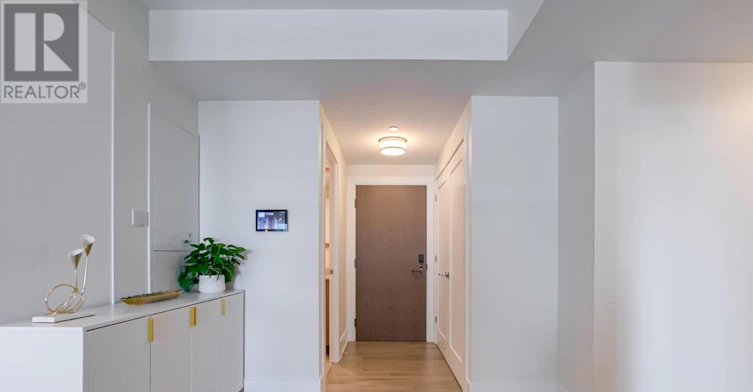 1810-30 Inn ON The Park Drive, Toronto, ON, M3C 0P7 - 7
