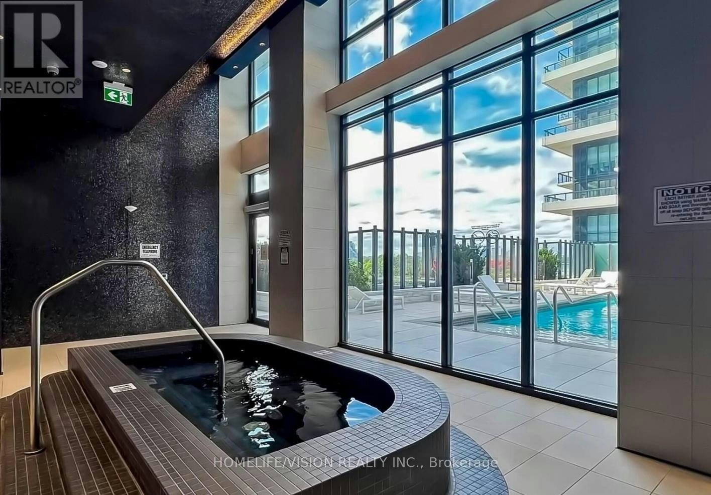 1810-30 Inn ON The Park Drive, Toronto, ON, M3C 0P7 - 48