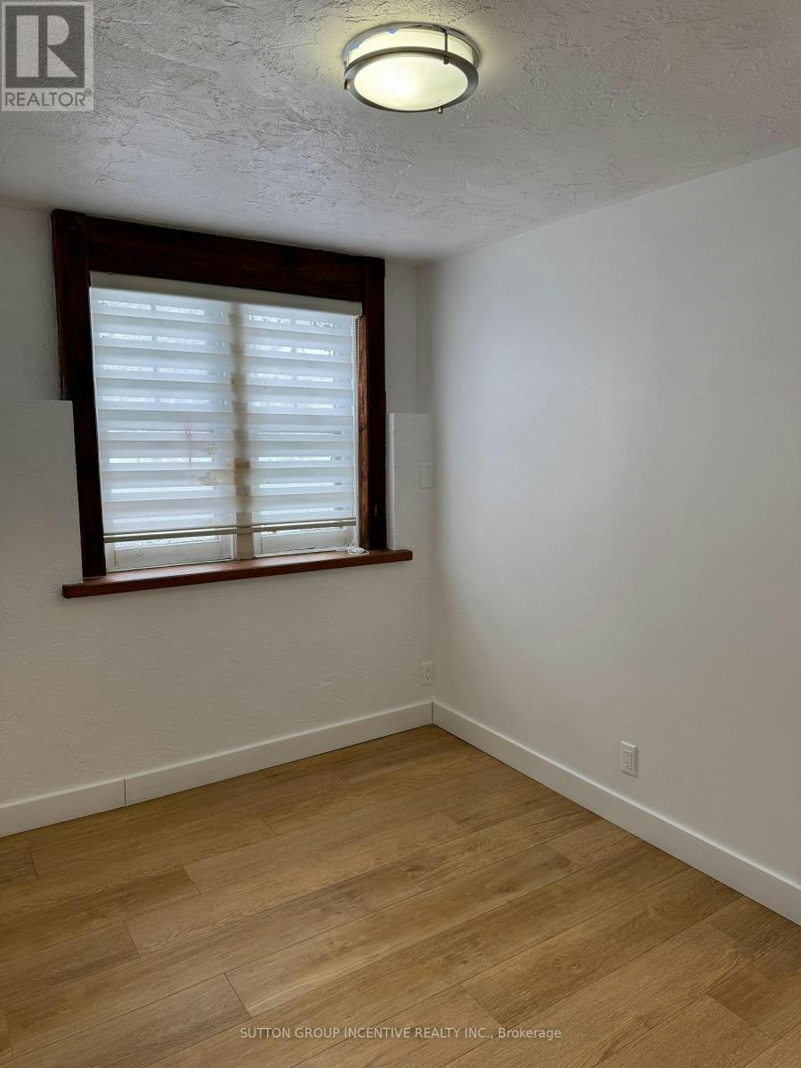 LOWER 2-233 Ellerslie Avenue, Toronto, ON, M2N 1Y3 - 5