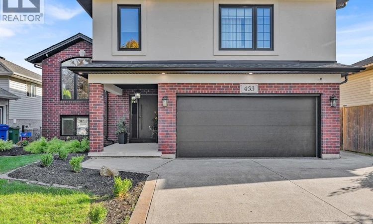 433 Mclellan