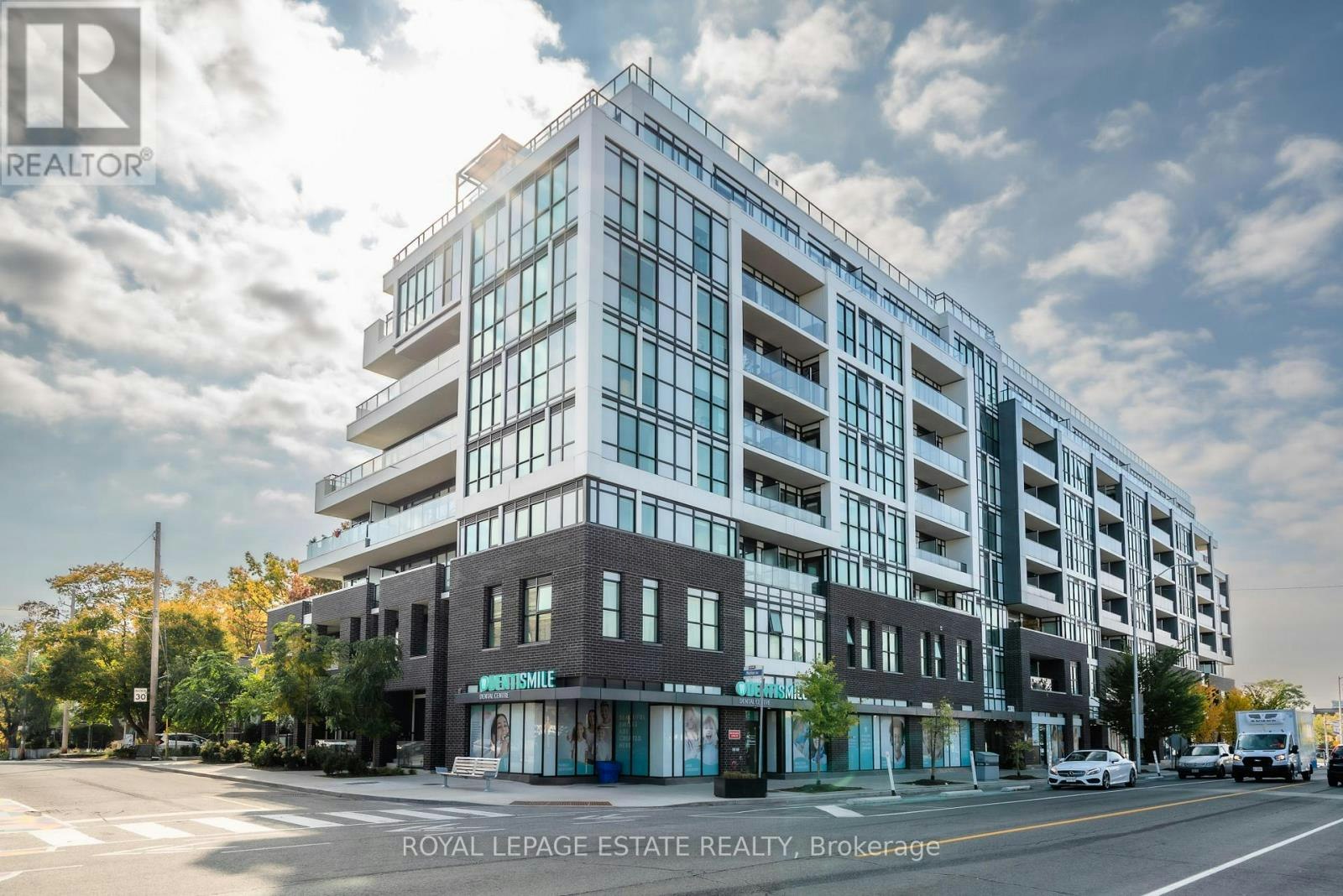 304-2301 Danforth Avenue, Toronto, ON, M4C 0A7