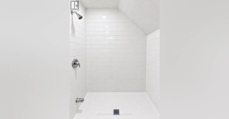 UPPER-10496 Islington Avenue, Vaughan, ON, L0J 1C0 - 16