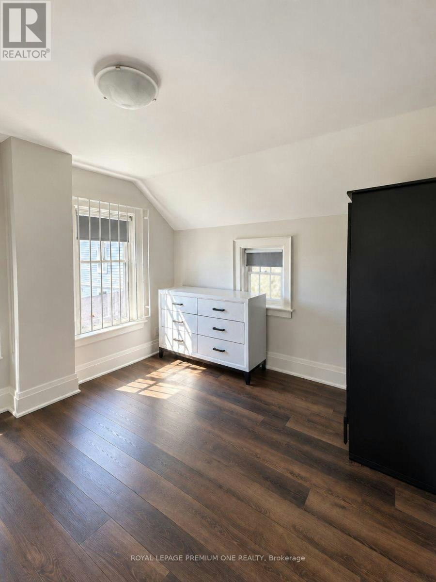 UPPER-10496 Islington Avenue, Vaughan, ON, L0J 1C0 - 12