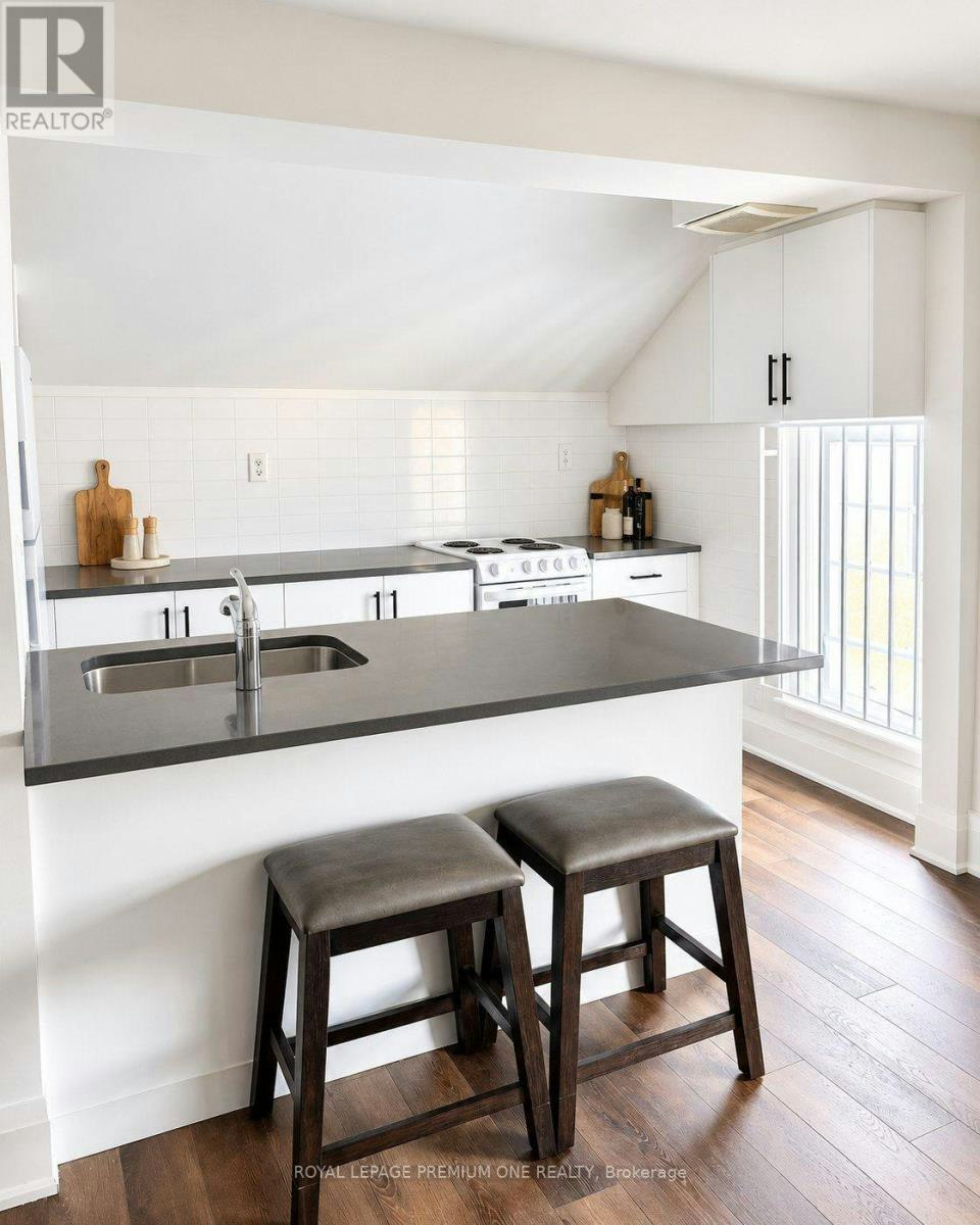 UPPER-10496 Islington Avenue, Vaughan, ON, L0J 1C0 - 10