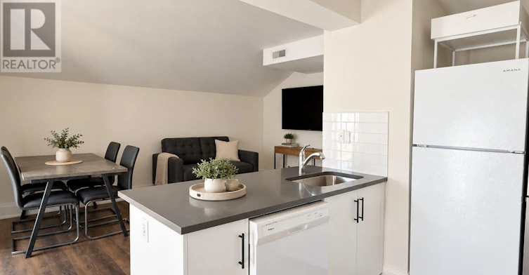 UPPER-10496 Islington Avenue, Vaughan, ON, L0J 1C0 - 8