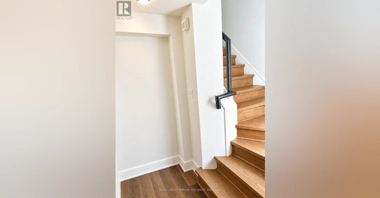UPPER-10496 Islington Avenue, Vaughan, ON, L0J 1C0 - 17