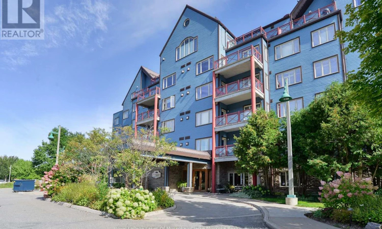 504-130 Steamship Bay Road