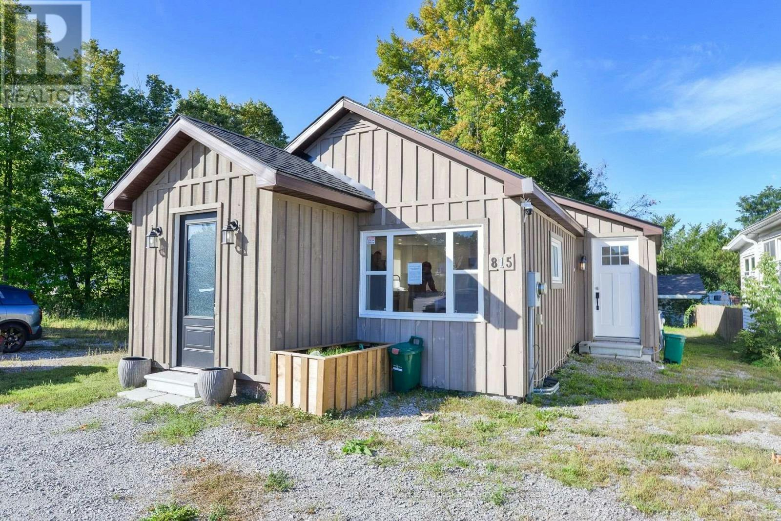 815 Muskoka Road S, Gravenhurst, ON, P1P 1K2