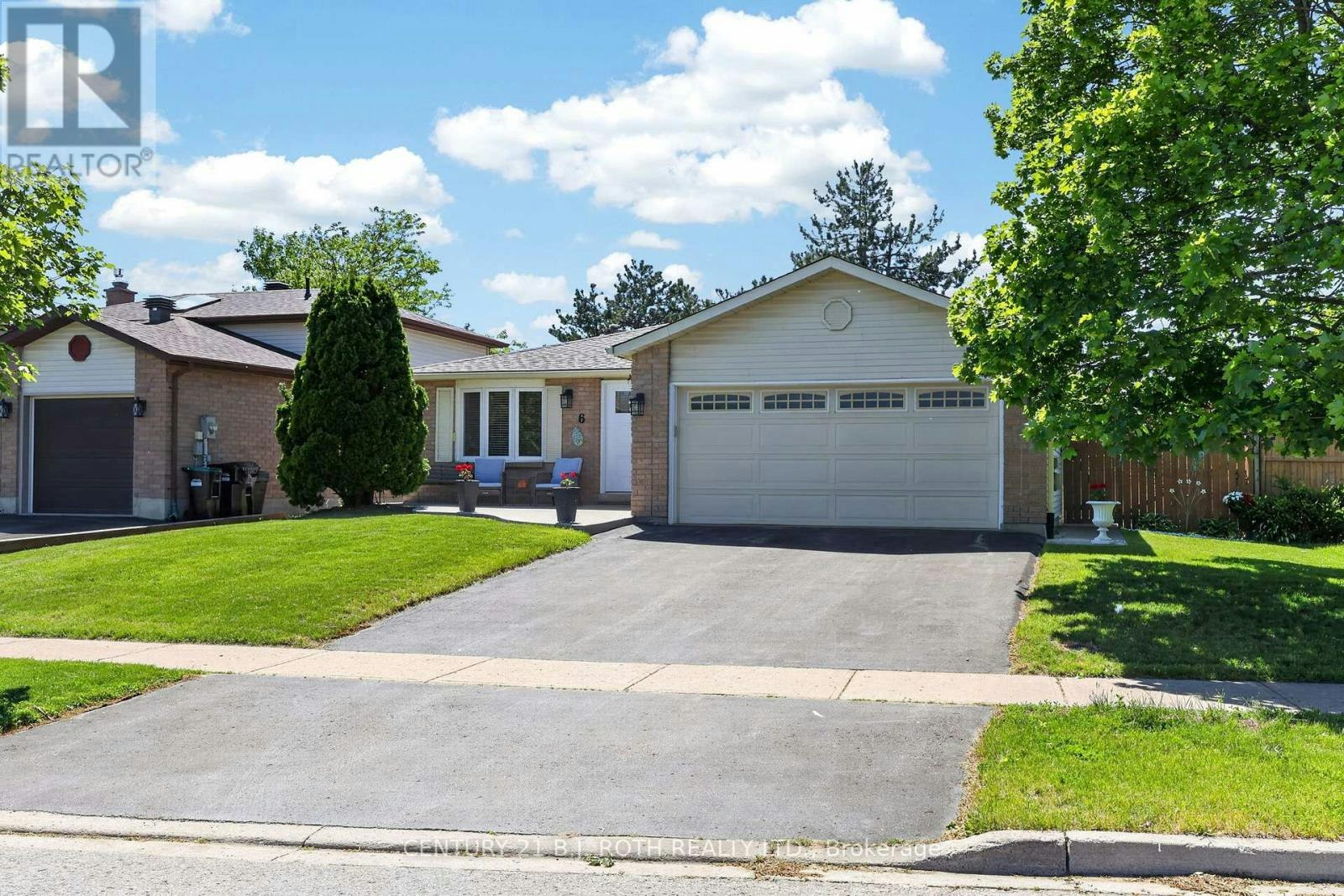 6 Ford Street, Barrie, ON, L4N 5X2