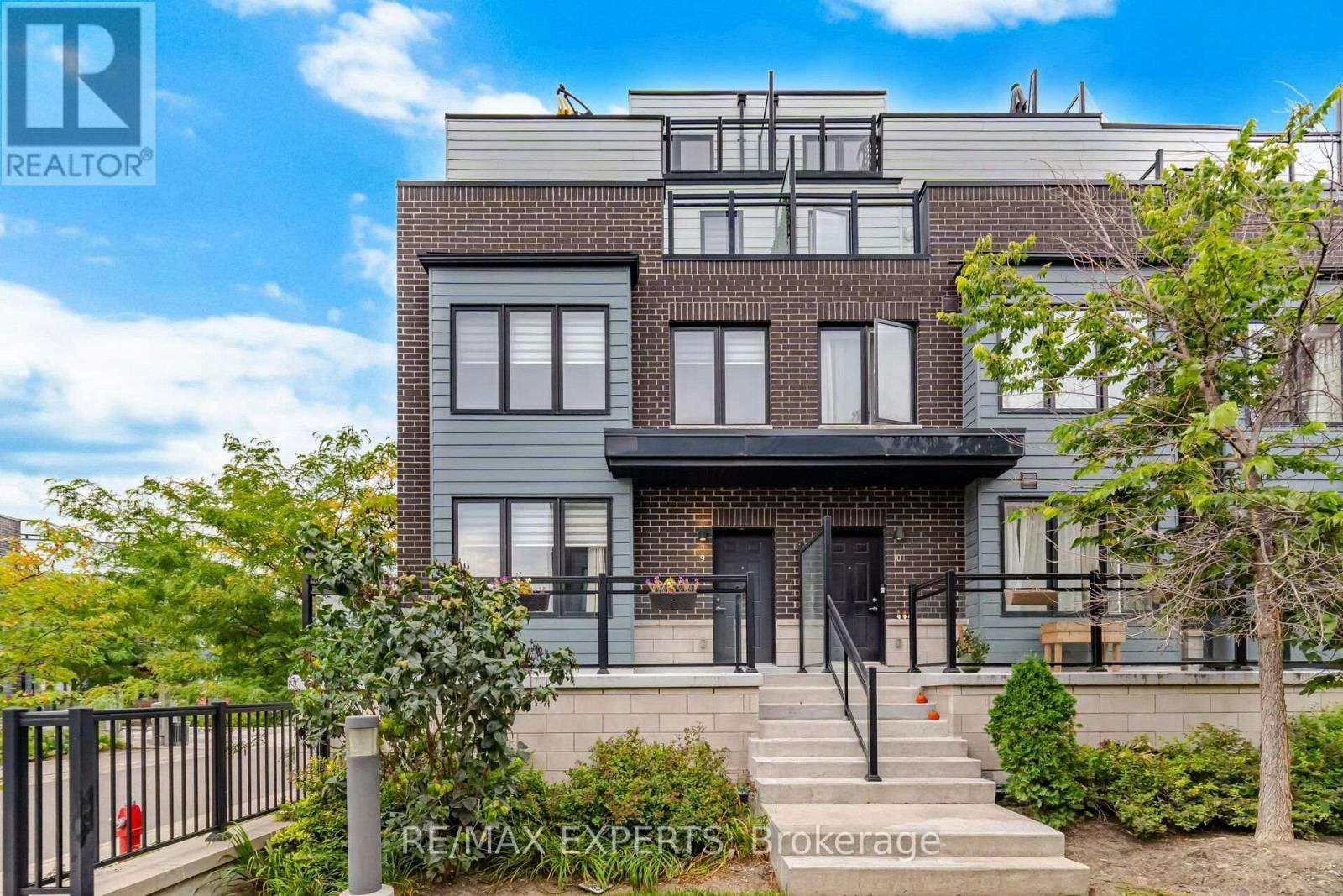 9-1155 Stroud Lane, Mississauga, ON, L5J 0B3