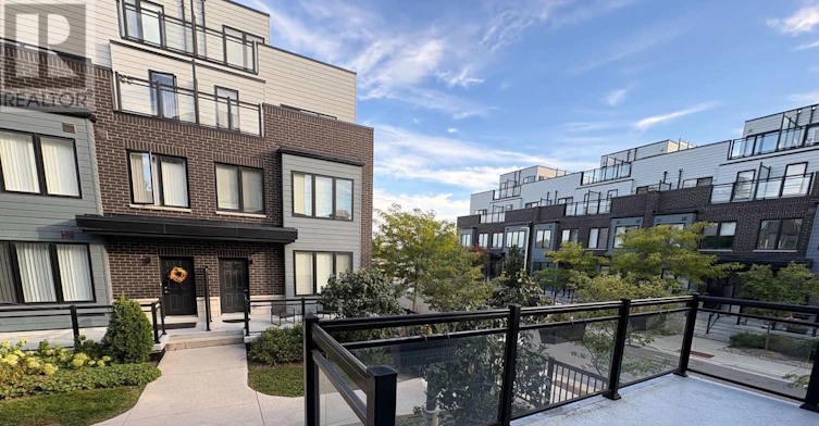 9-1155 Stroud Lane, Mississauga, ON, L5J 0B3 - 2