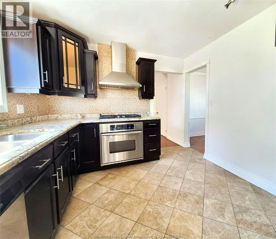 6711 Riverside Drive, Windsor, ON, N8S 1C1 - 13
