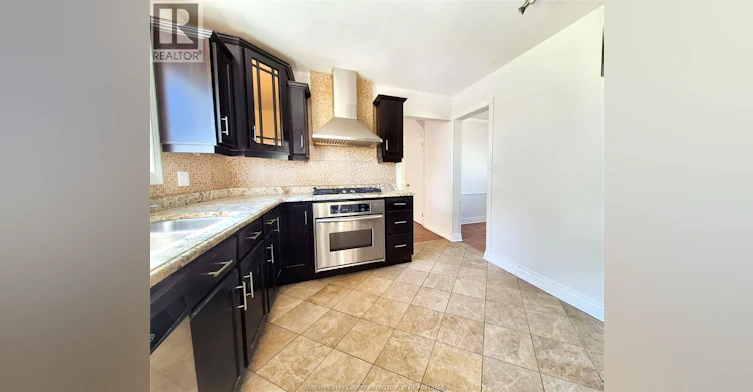 6711 Riverside Drive, Windsor, ON, N8S 1C1 - 13