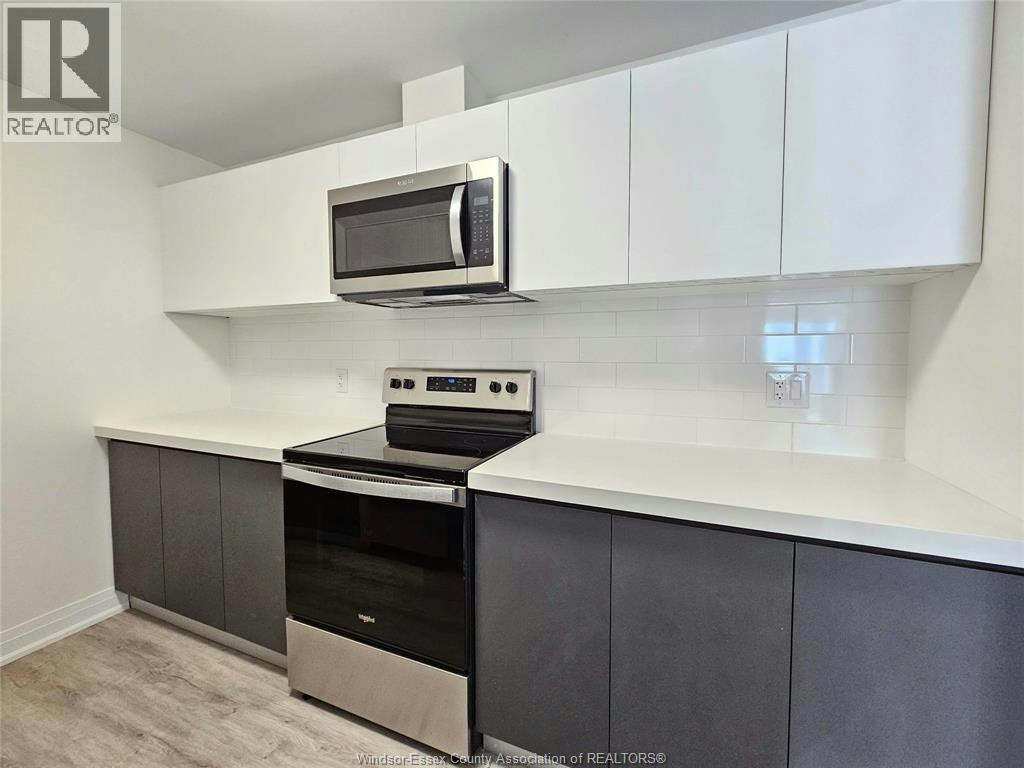 517-3340 Stella Crescent, Windsor, ON, N8T 3P7 - 2
