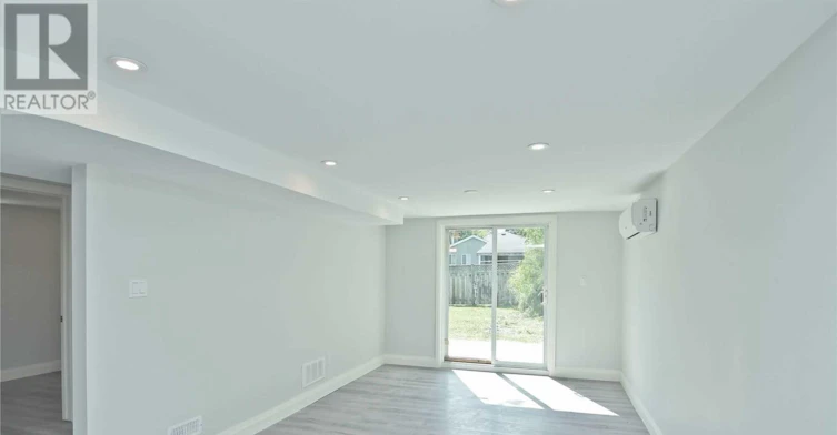 LOWER-760 Ashley Court, Oshawa, ON, L1G 2Y5 - 4