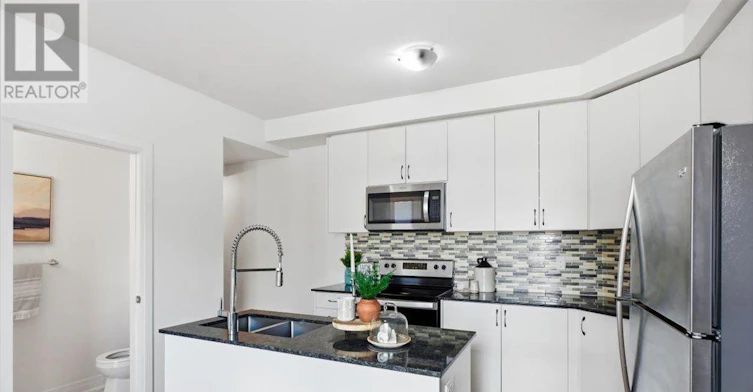 65-721 Lawrence Avenue W, Toronto, ON, M6A 0C6 - 14