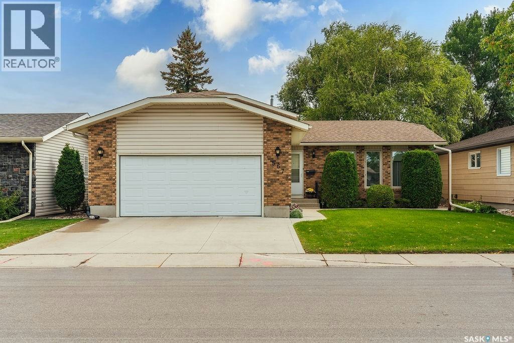 567 Delaronde Road, Saskatoon, SK, S7J 4A7