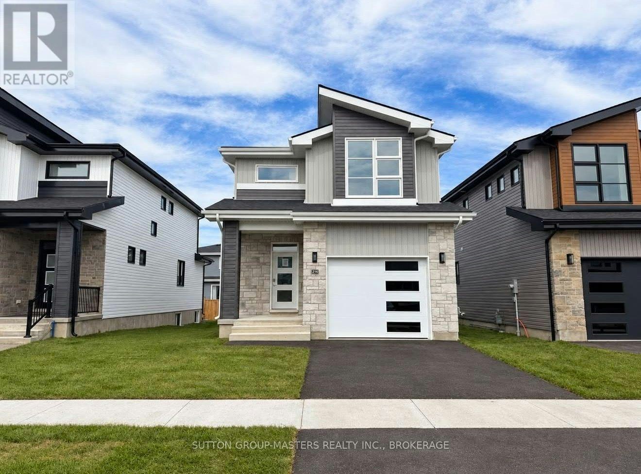 216 Superior Drive, Loyalist, ON, K7N 0E5
