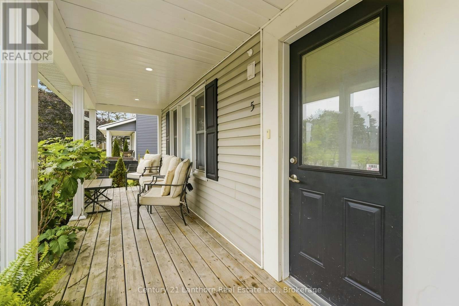 5 Diverbelt Drive, Prince Edward County, ON, K0K 2T0 - 3