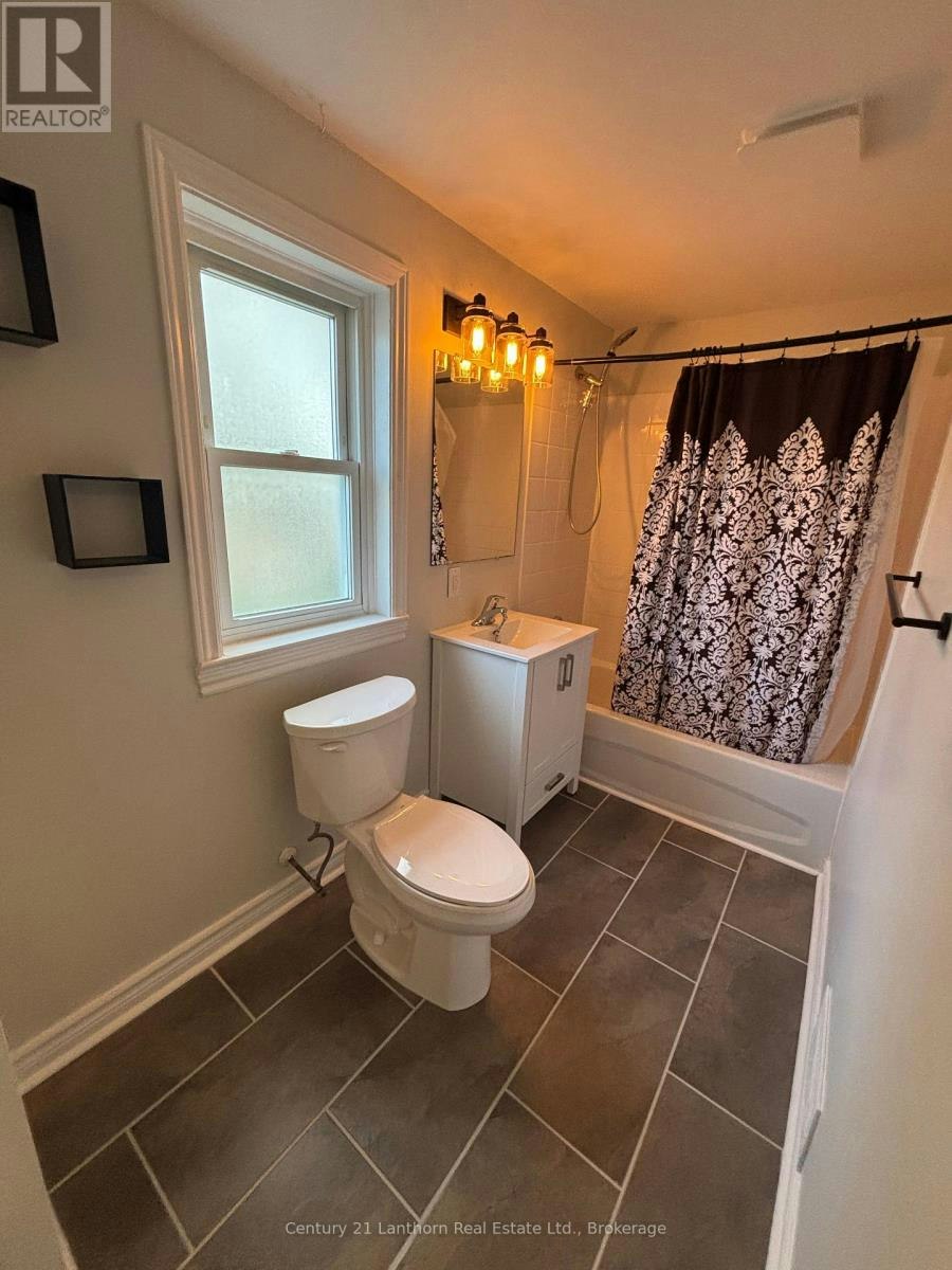 5 Diverbelt Drive, Prince Edward County, ON, K0K 2T0 - 24