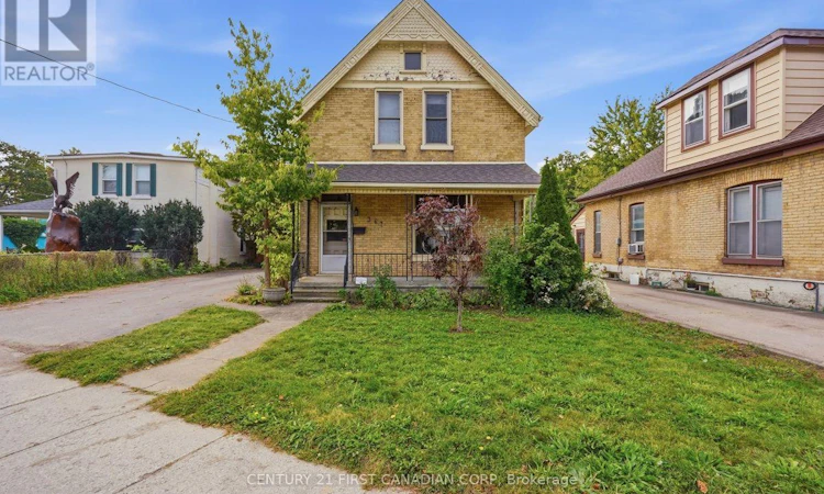 367 Hamilton Road
