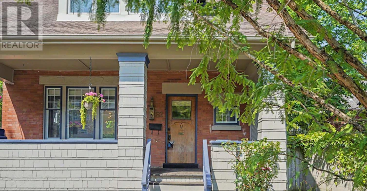 31 Gerrard Street, London, ON, N6C 4C6 - 2