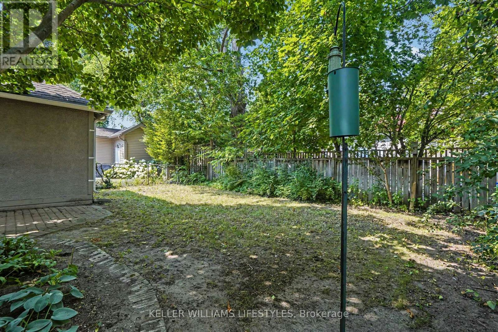 31 Gerrard Street, London, ON, N6C 4C6 - 38