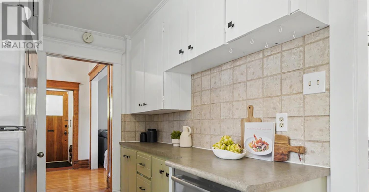 31 Gerrard Street, London, ON, N6C 4C6 - 13