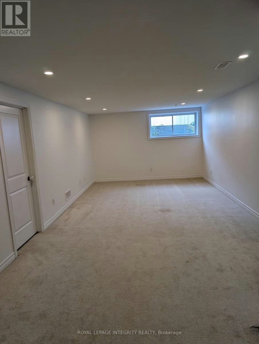15 Brixton Way, Ottawa, ON, K2S 2N9 - 11