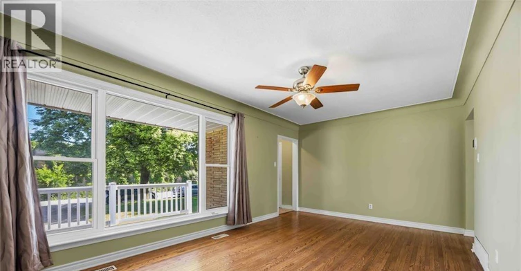 UPPER-993 Highway Drive, Sarnia, ON, N7S 1X4 - 4