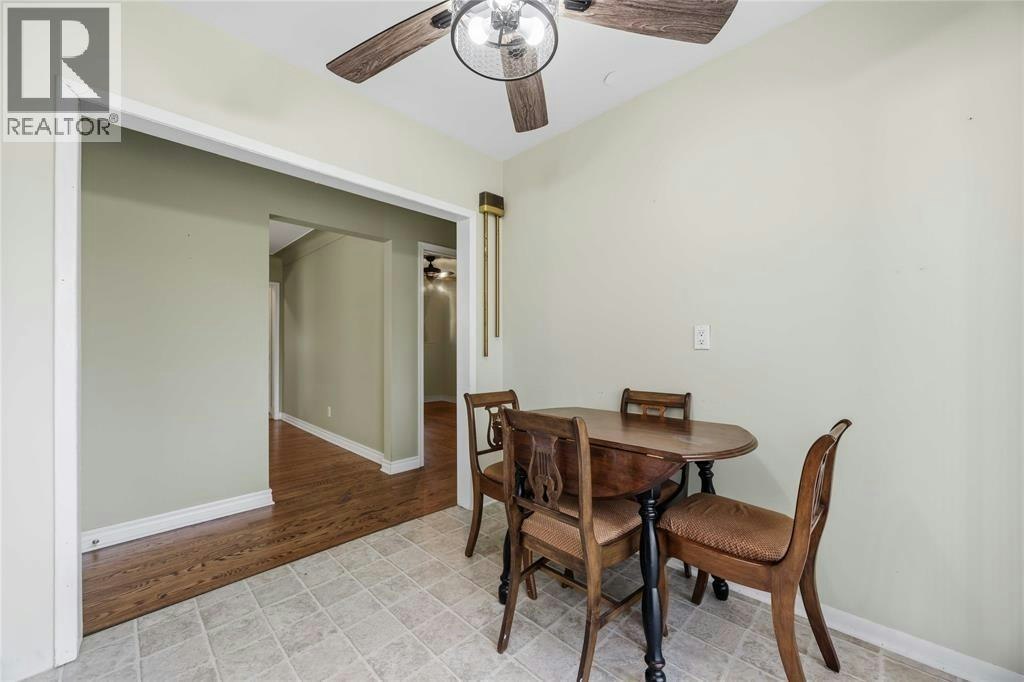 UPPER-993 Highway Drive, Sarnia, ON, N7S 1X4 - 6