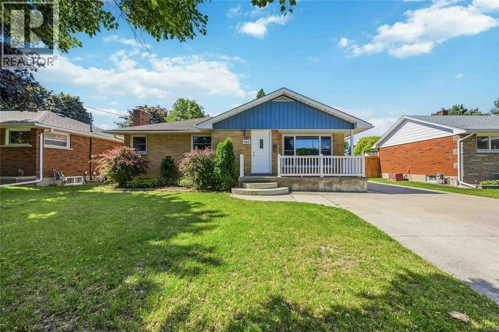 UPPER-993 Highway Drive, Sarnia, ON, N7S 1X4