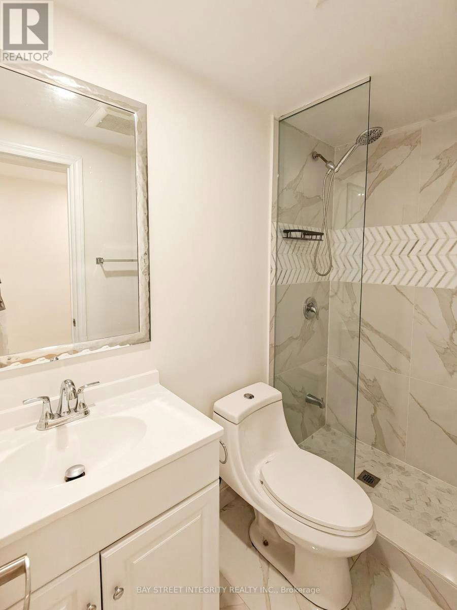 LOWER-598 Crawford Street, Toronto, ON, M6G 3K2 - 10