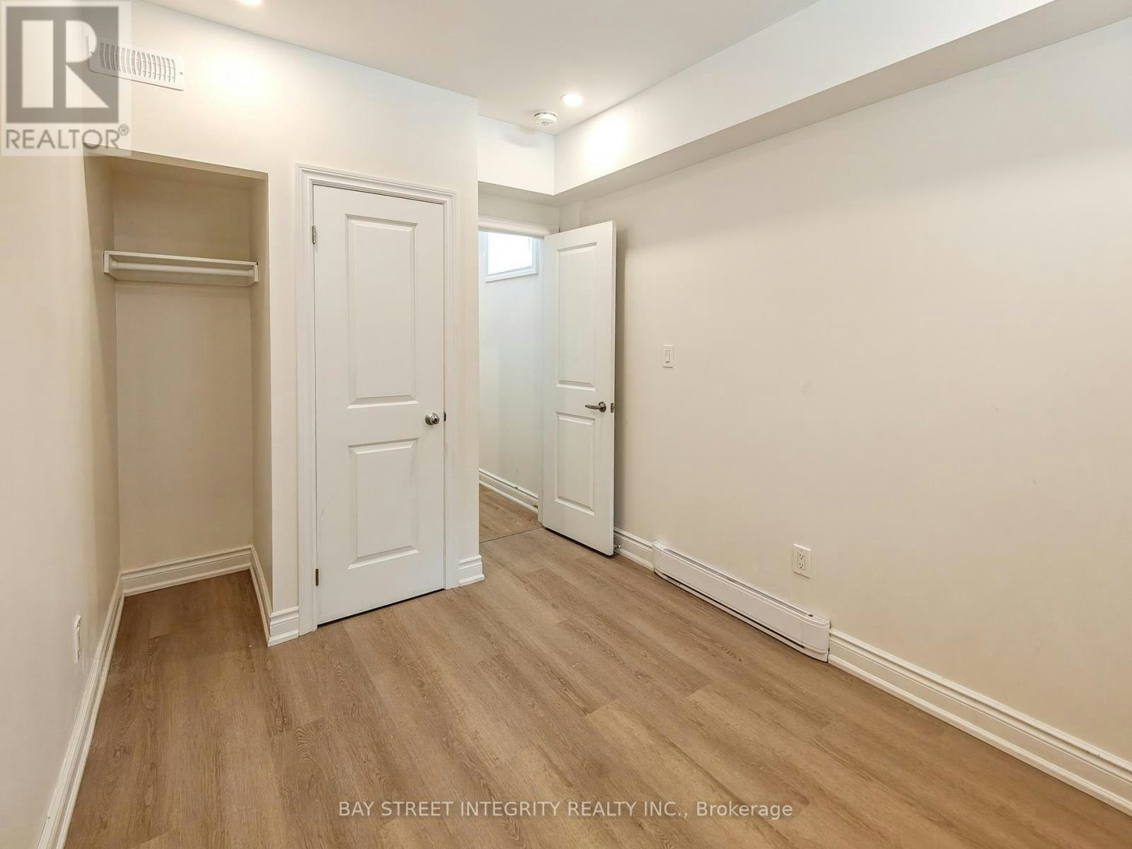 LOWER-598 Crawford Street, Toronto, ON, M6G 3K2 - 8