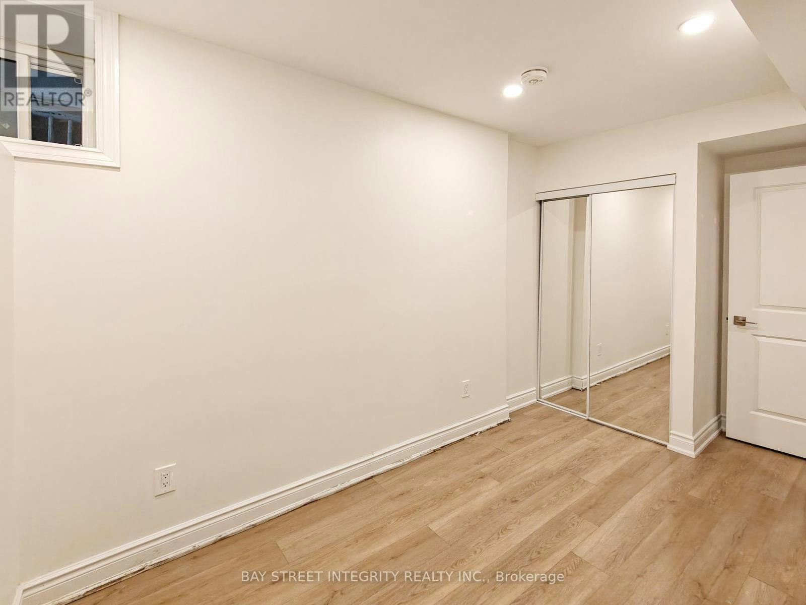 LOWER-598 Crawford Street, Toronto, ON, M6G 3K2 - 7
