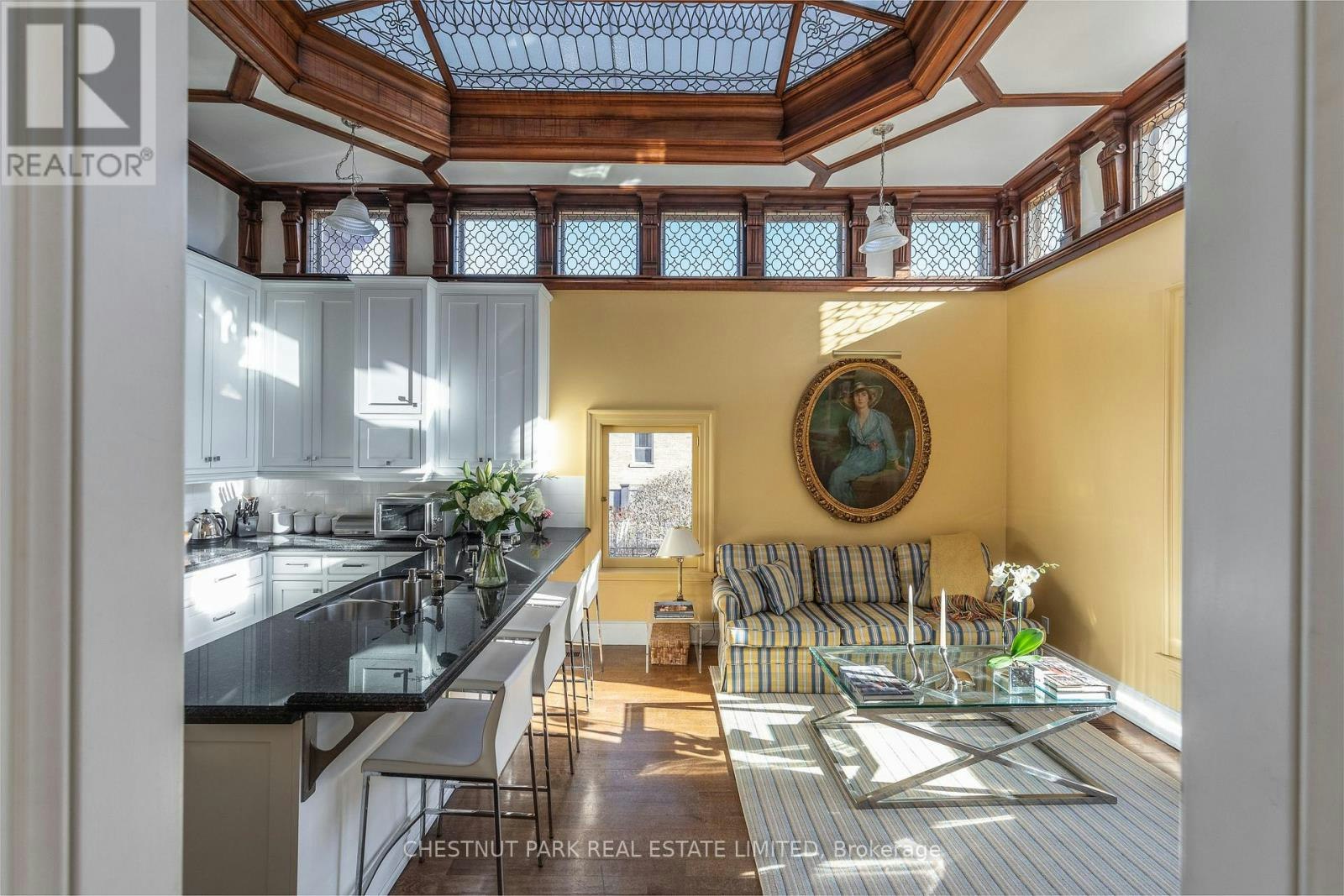 4-40 Maple Avenue, Toronto, ON, M4W 2T7 - 9