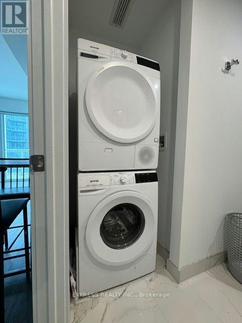 2616-88 Queen Street E, Toronto, ON, M5C 0B6 - 17