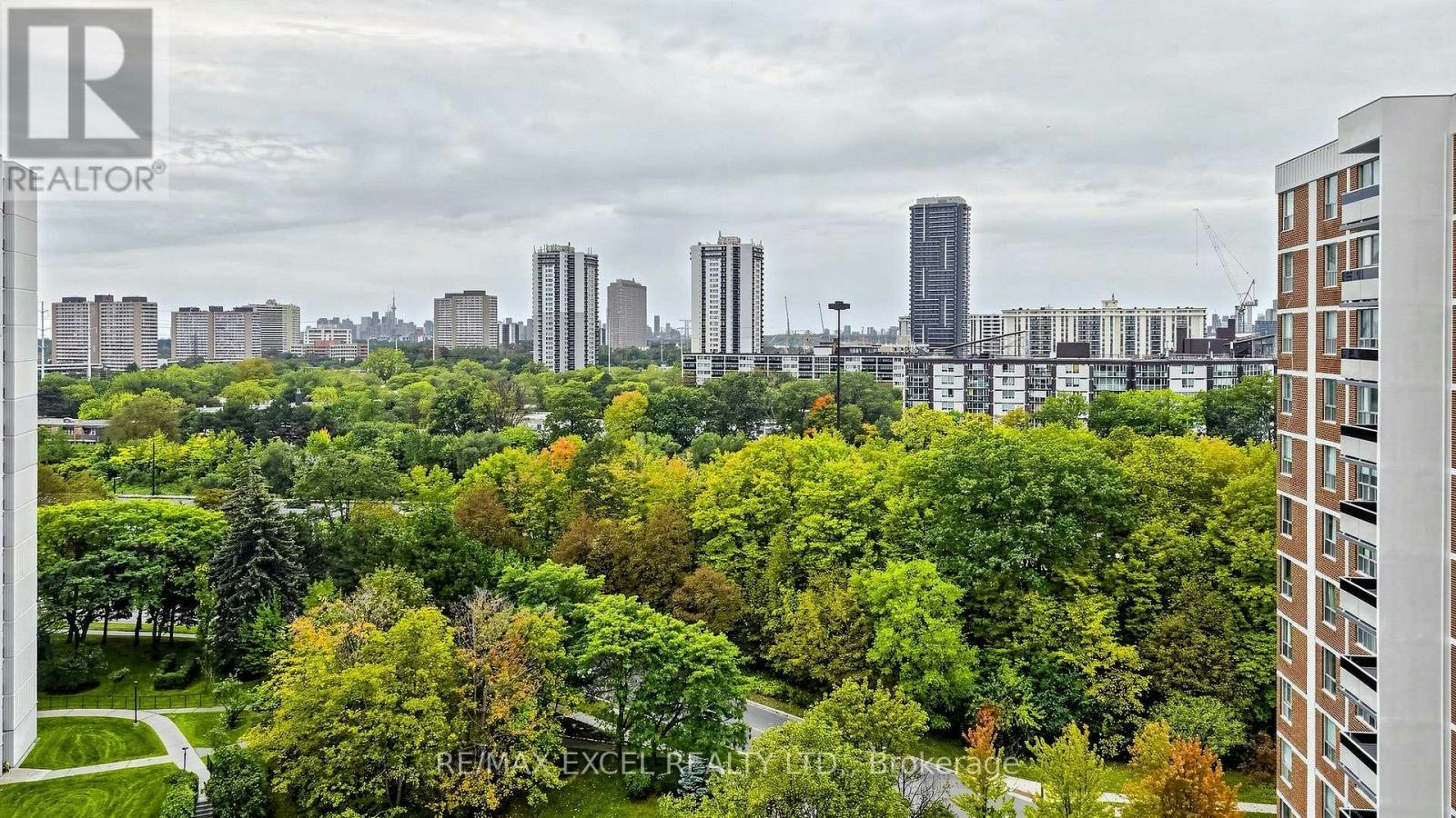 1808-10 Edgecliff Golfway, Toronto, ON, M3C 3A3 - 37